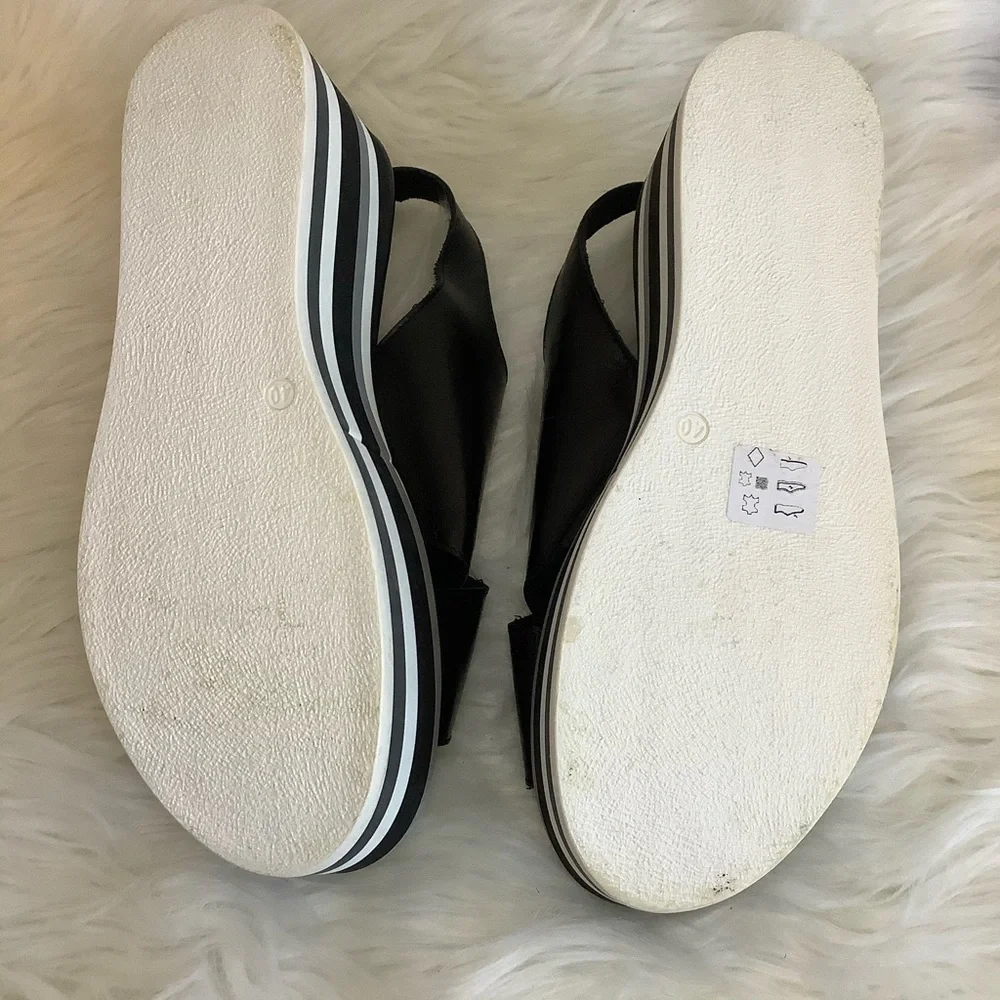Formentini Black Leather Wedge Sandals Sz-10